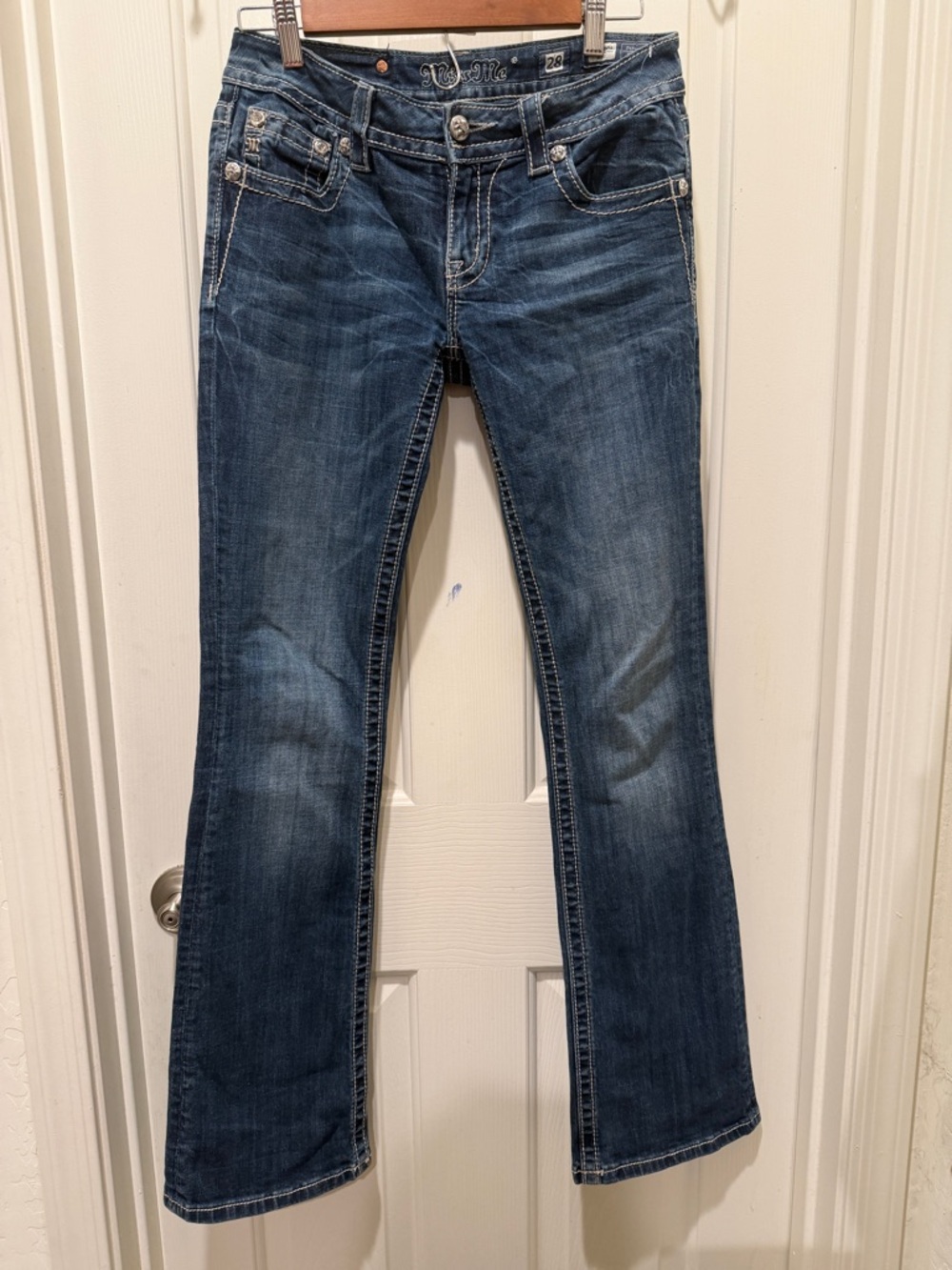 Women’s Miss Me Dark Blue Bootcut Jeans signature boot size 28